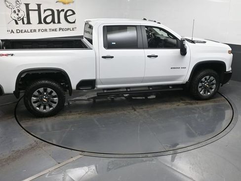New 2026 Chevrolet Silverado 2500 Custom w/ Custom Convenience Package AWD/4WD image 17