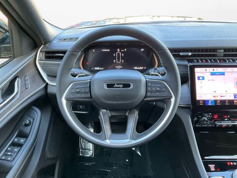 New 2025 Jeep Grand Cherokee L Limited w/ Trailer Tow Package image 12