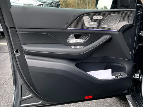 New 2026 Mercedes-Benz GLE 63 AMG S image 12