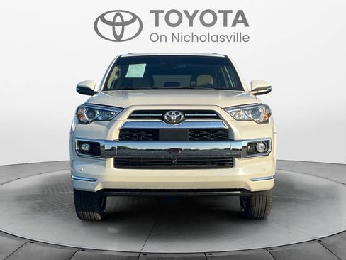 Used 2022 Toyota 4Runner Limited AWD/4WD image 8