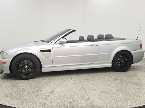 Used 2002 BMW M3 Convertible RWD image 2