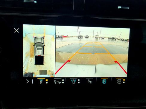 Used 2023 GMC Sierra 1500 AT4 w/ Technology Package AWD/4WD image 66