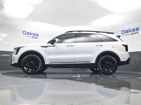 Certified 2026 Kia Sorento SX Prestige AWD/4WD image 46