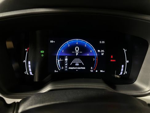 Used 2026 Toyota Corolla SE FWD image 15