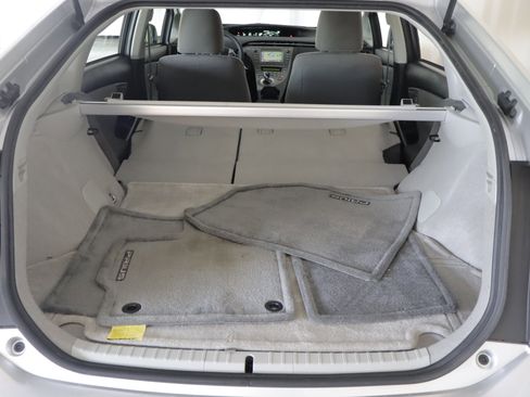 Used 2015 Toyota Prius Three w/ Solar Roof Package FWD image 21