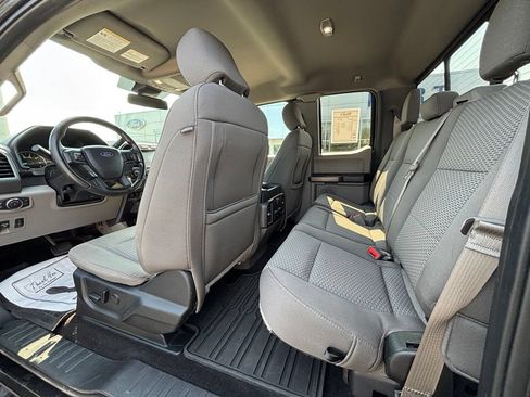 Used 2019 Ford F150 XLT w/ Equipment Group 302A Luxury AWD/4WD image 12