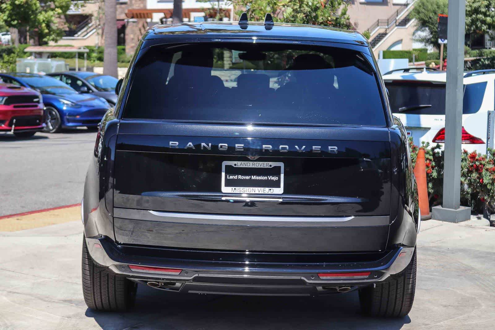 New 2026 Land Rover Range Rover Long Wheelbase SE AWD/4WD image 5