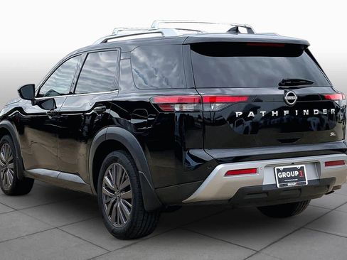 Used 2023 Nissan Pathfinder SL w/ SL Premium Package FWD image 11