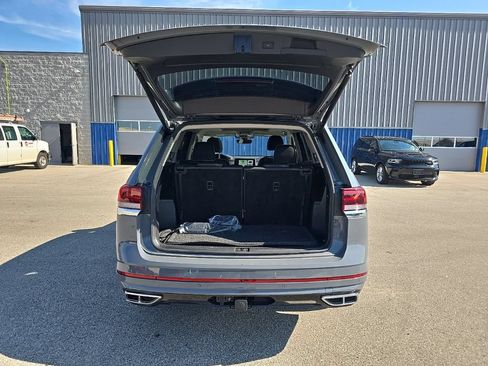 Used 2025 Volkswagen Atlas SEL Premium R-Line AWD/4WD image 5