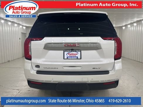 Used 2023 GMC Yukon XL SLT image 4