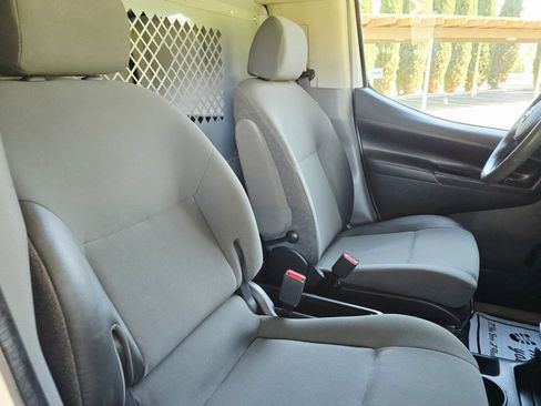 Used 2016 Nissan NV200 SV w/ Back Door Glass Package FWD image 24