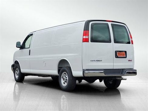 New 2025 GMC Savana 2500 Base w/ Driver Convenience Package image 7
