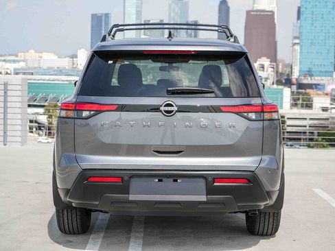 New 2026 Nissan Pathfinder SV w/ Cargo Package FWD image 7