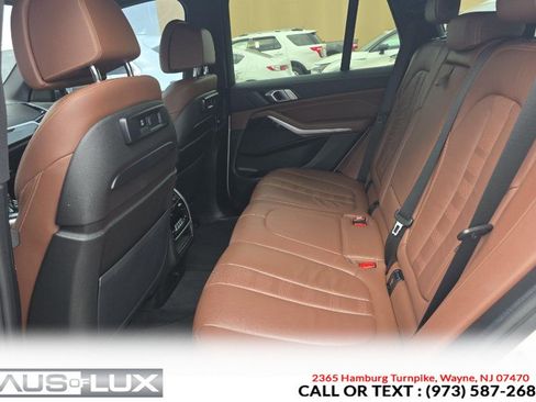 Used 2020 BMW X5 xDrive40i w/ M Sport Package AWD/4WD image 7
