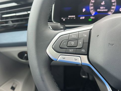 New 2026 Volkswagen Jetta SE image 32