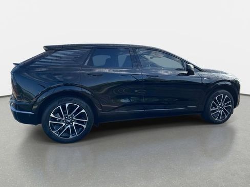 Certified 2026 Cadillac Optiq Sport 1 AWD/4WD image 6