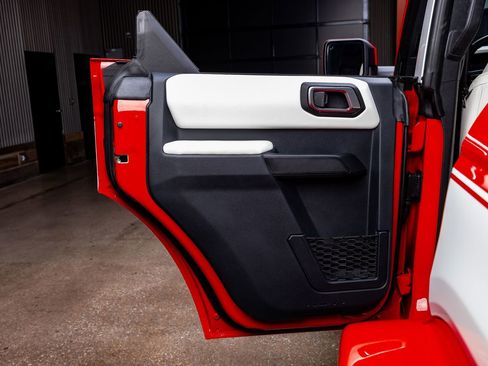 Used 2023 Ford Bronco Heritage Edition image 35