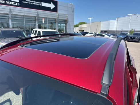 Used 2018 Ford Escape SEL AWD/4WD image 14