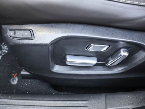 New 2025 MAZDA CX-5 Signature image 11