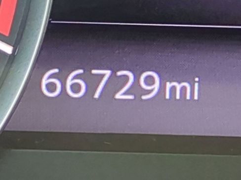 Certified 2022 Nissan Frontier SV image 28