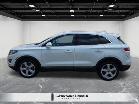 Used 2017 Lincoln MKC Premiere AWD/4WD image 4