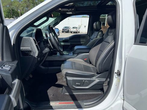 Used 2019 Ford F150 Raptor w/ Equipment Group 802A Luxury AWD/4WD image 19