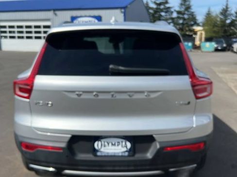 Used 2019 Volvo XC40 T5 Inscription AWD/4WD image 10