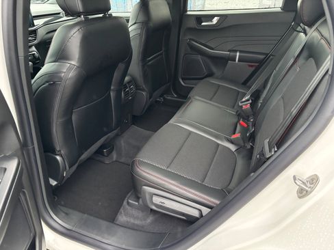 New 2026 Ford Escape ST-Line w/ Tech Pack #1 image 9