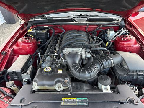 Used 2009 Ford Mustang GT RWD image 19