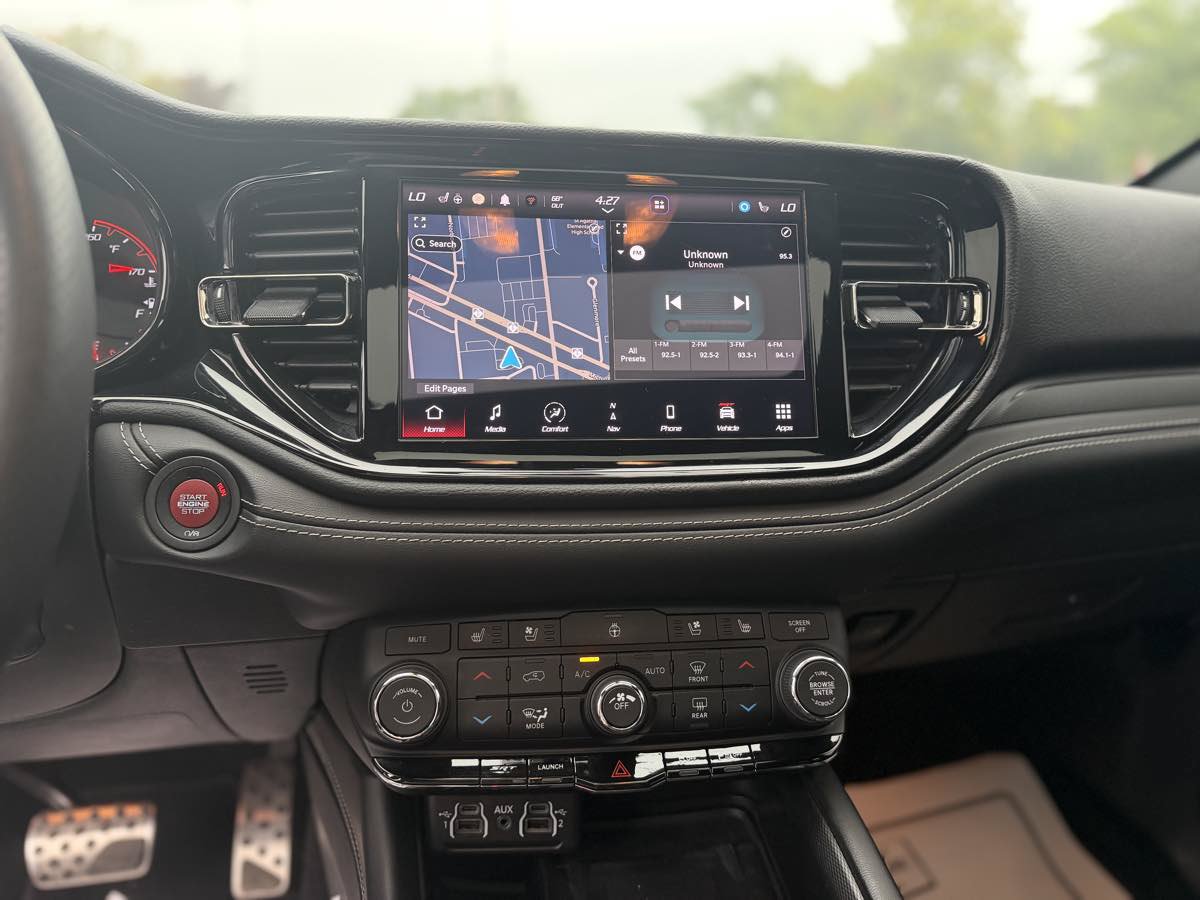 Used 2021 Dodge Durango SRT w/ Black Package AWD/4WD image 22