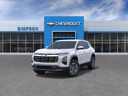 New 2026 Chevrolet Equinox LT FWD image 8