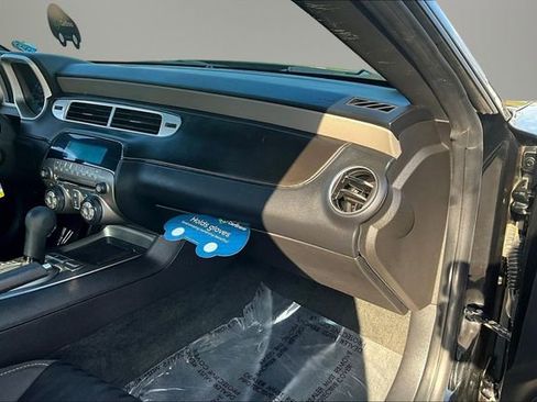 Used 2014 Chevrolet Camaro LS RWD image 21
