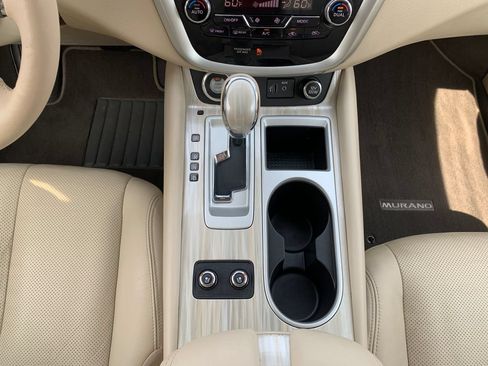Used 2018 Nissan Murano Platinum FWD image 19