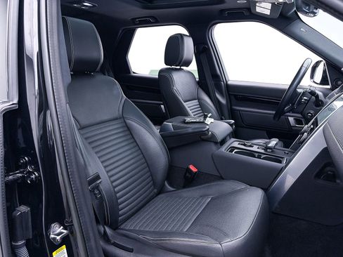 Used 2023 Land Rover Discovery S R-Dynamic AWD/4WD image 39