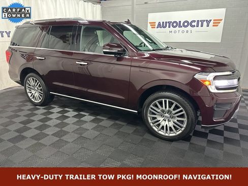 Used 2024 Ford Expedition Limited AWD/4WD image 1