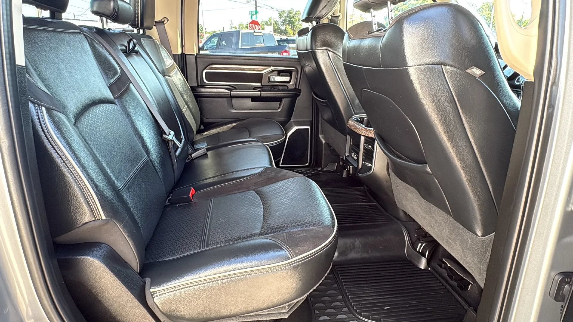 Used 2021 RAM 3500 Laramie AWD/4WD image 12