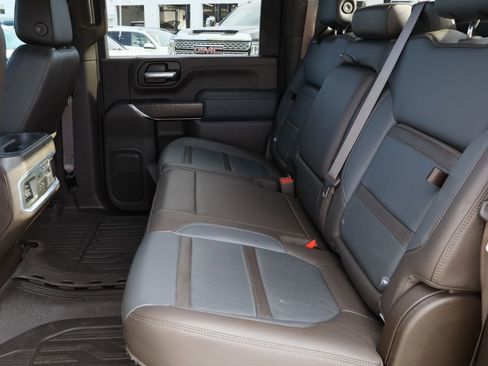 Used 2020 GMC Sierra 2500 Denali w/ Denali Ultimate Package image 27