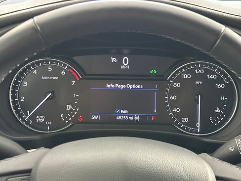 Used 2019 Cadillac XT4 Premium Luxury AWD/4WD image 31