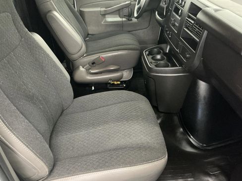 Used 2025 GMC Savana 2500 w/ Driver Convenience Package RWD image 10