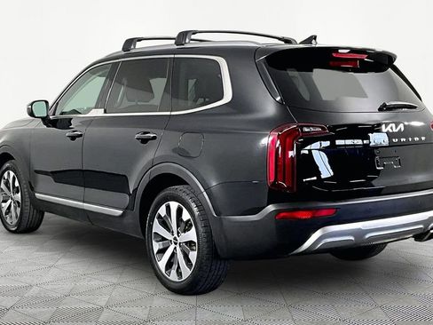 Used 2022 Kia Telluride S FWD image 4
