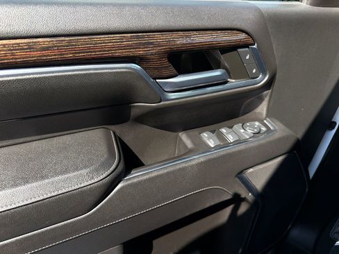 Used 2024 GMC Sierra 3500 SLE w/ SLE Value Package image 38