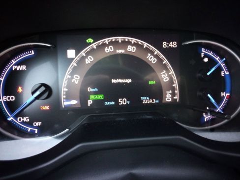 Used 2024 Toyota RAV4 XLE image 15