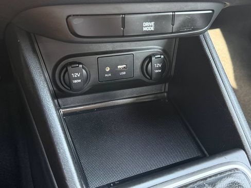 Used 2021 Hyundai Accent SE FWD image 23