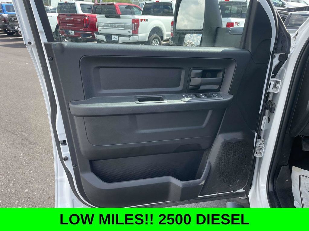 Used 2025 RAM 2500 Tradesman AWD/4WD image 15