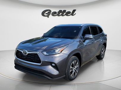 Used 2022 Toyota Highlander XLE