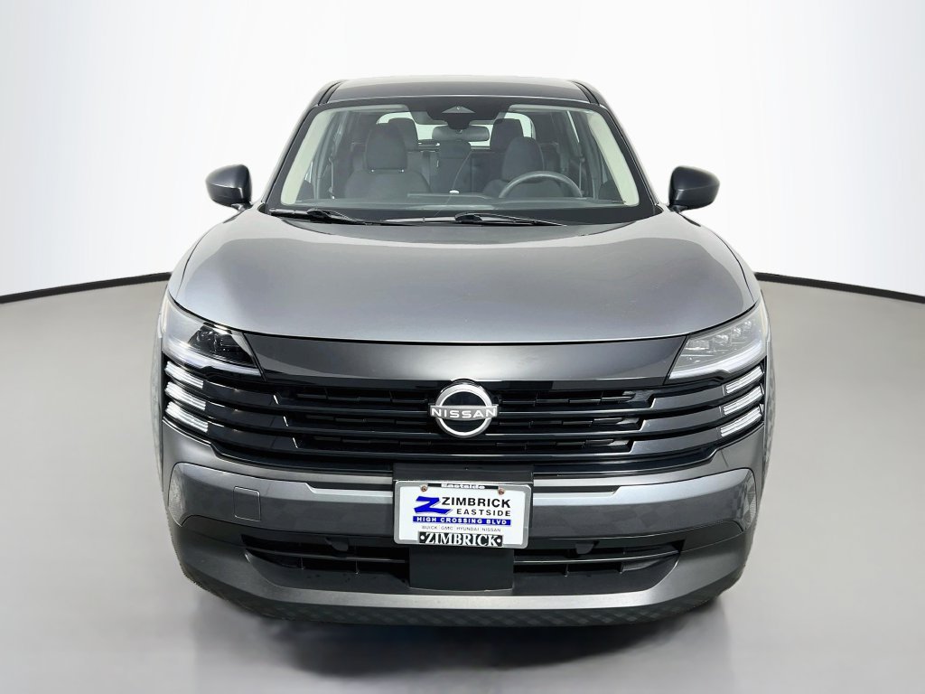 Used 2025 Nissan Kicks S AWD/4WD image 2