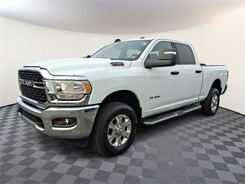 Used 2024 RAM 2500 Big Horn image 3