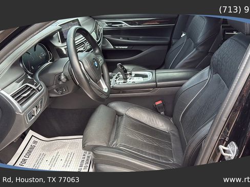 Used 2016 BMW 750i xDrive image 26