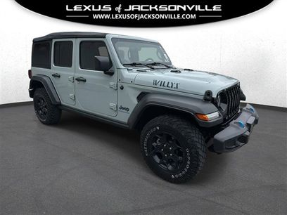 Used 2023 Jeep Wrangler Unlimited w/ 8.4" Radio Group
