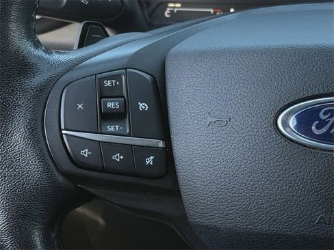 Used 2020 Ford Explorer XLT w/ Equipment Group 202A image 14